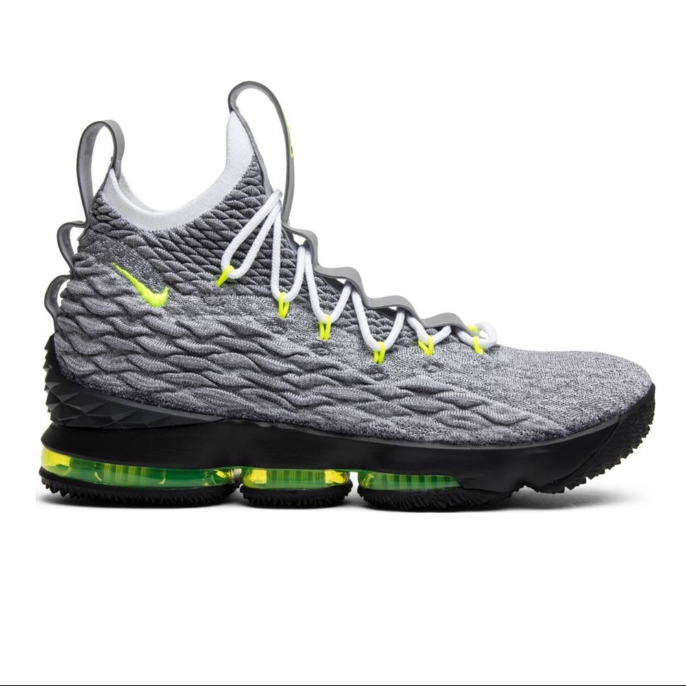 AIR MAX DAY | #LebronWatch 15 Sz8 LIMITED RELEASE!